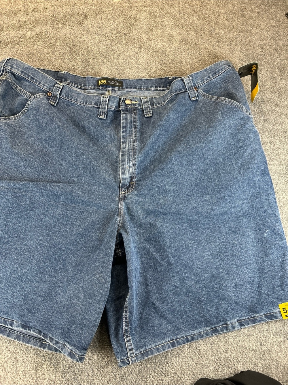 Lee Men's Denim Cargo shorts size 54 brand new 1580